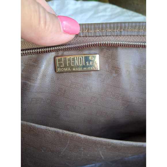 Authintic 🔥 Fendi Vintage Clutch Brown Zucca FF Monogram Cosmetic Pouch - Picture 14 of 17